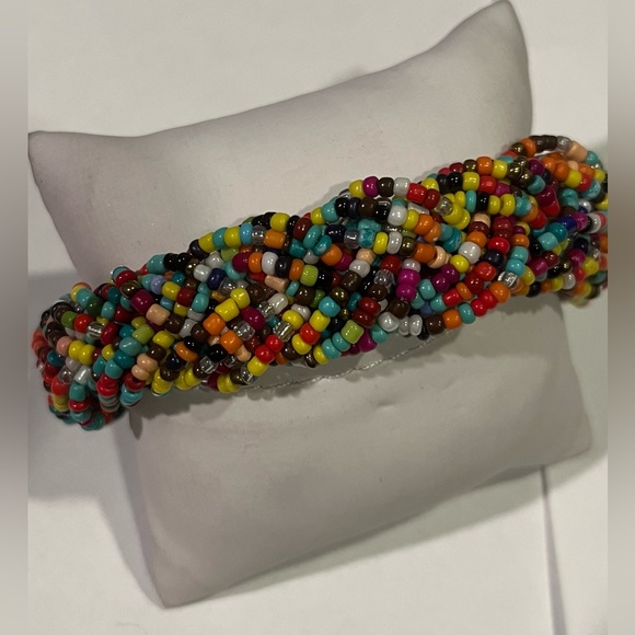 Fair Trade Item Handmade Colorful Seed Beaded Bracelet in Braid Design Size: OS - Picture 3 of 7